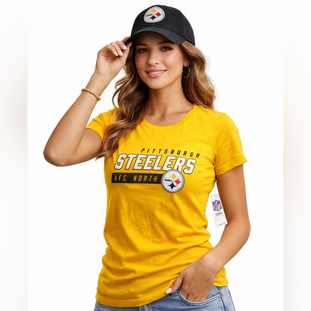 Pittsburgh Steelers Women’s Medium Gold Graphic Tee NFL Team Apparel NWT